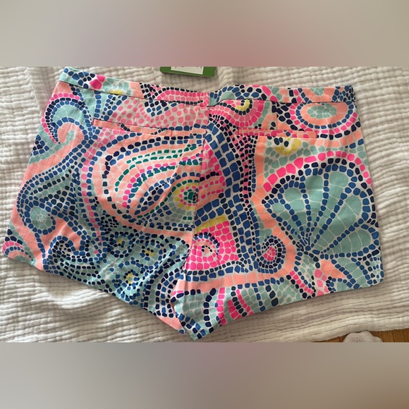 Lilly Pulitzer Shorts - Picture 3 of 3